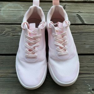 Pearl Pink Ultra Range Vans